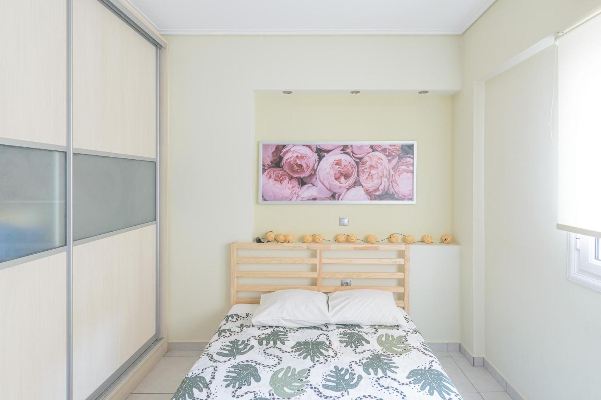 Kesariani's Luxury 750s.f /70 S.m 2 Bedrms 1,5km To Center 1,3 Metro Evangelismos